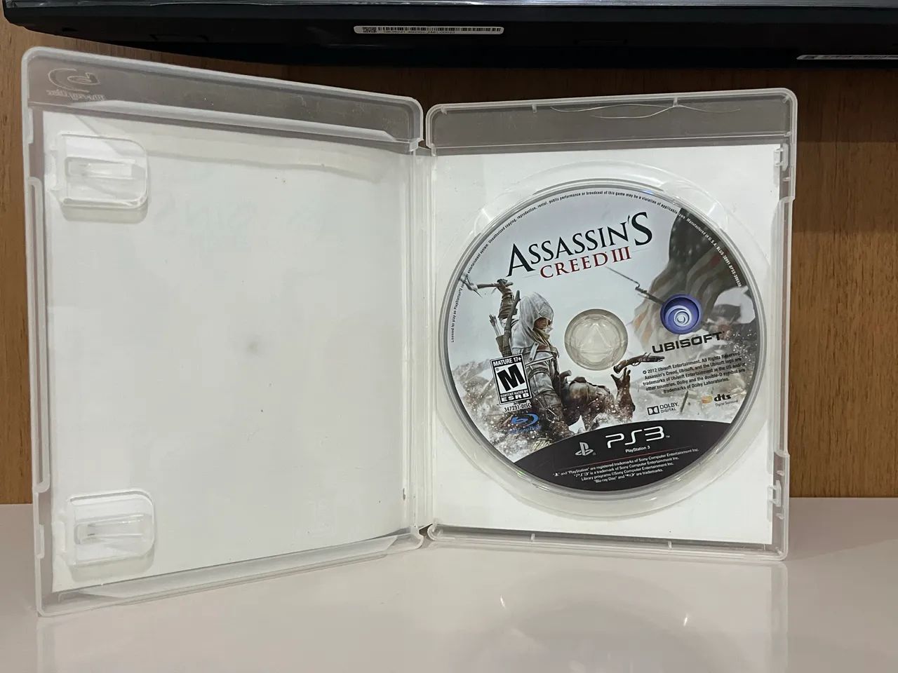 Jogo ps3 assassins creed 3 - Foto 4