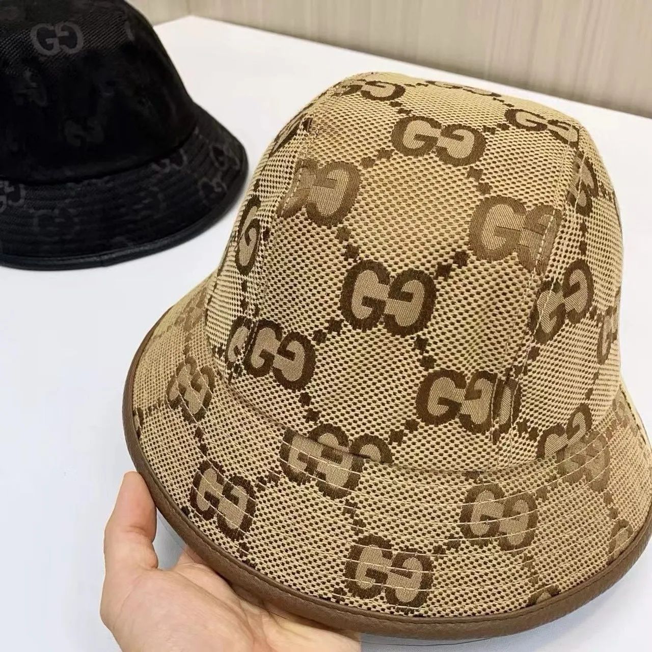 Chapéu Gucci GG Bucket top