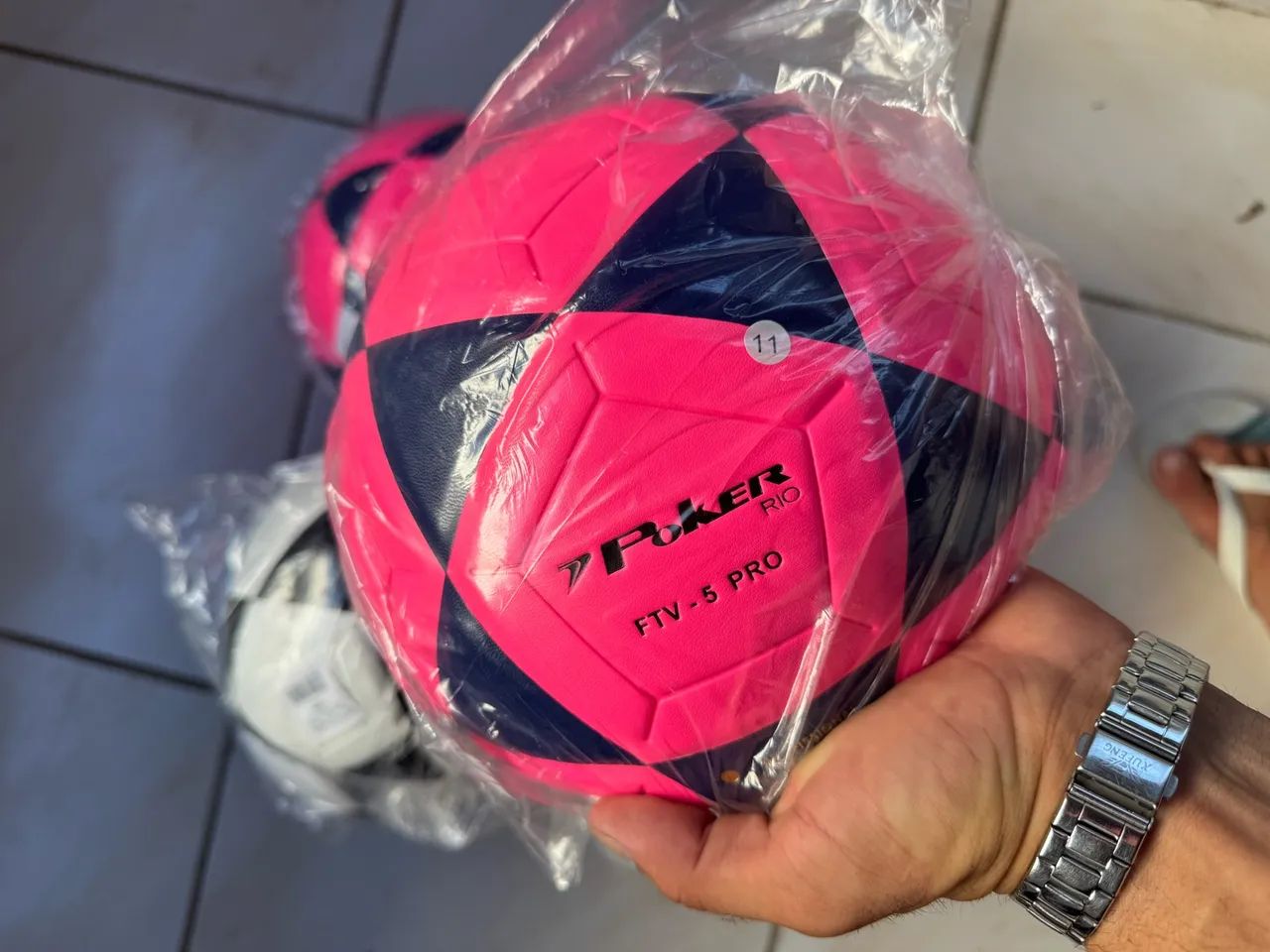 Bolas de futevôlei altinha e futmesa poker  - Foto 5