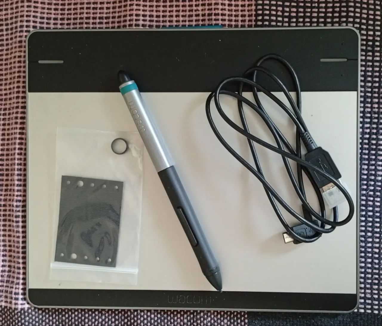Mesa Digitalizadora Tablet Wacom Intuos Pen touch