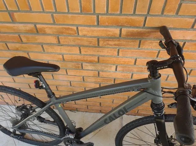 Bicicleta Caloi City Tour 700 100% Shimano Acera + Freio Hidráulico - Foto 4
