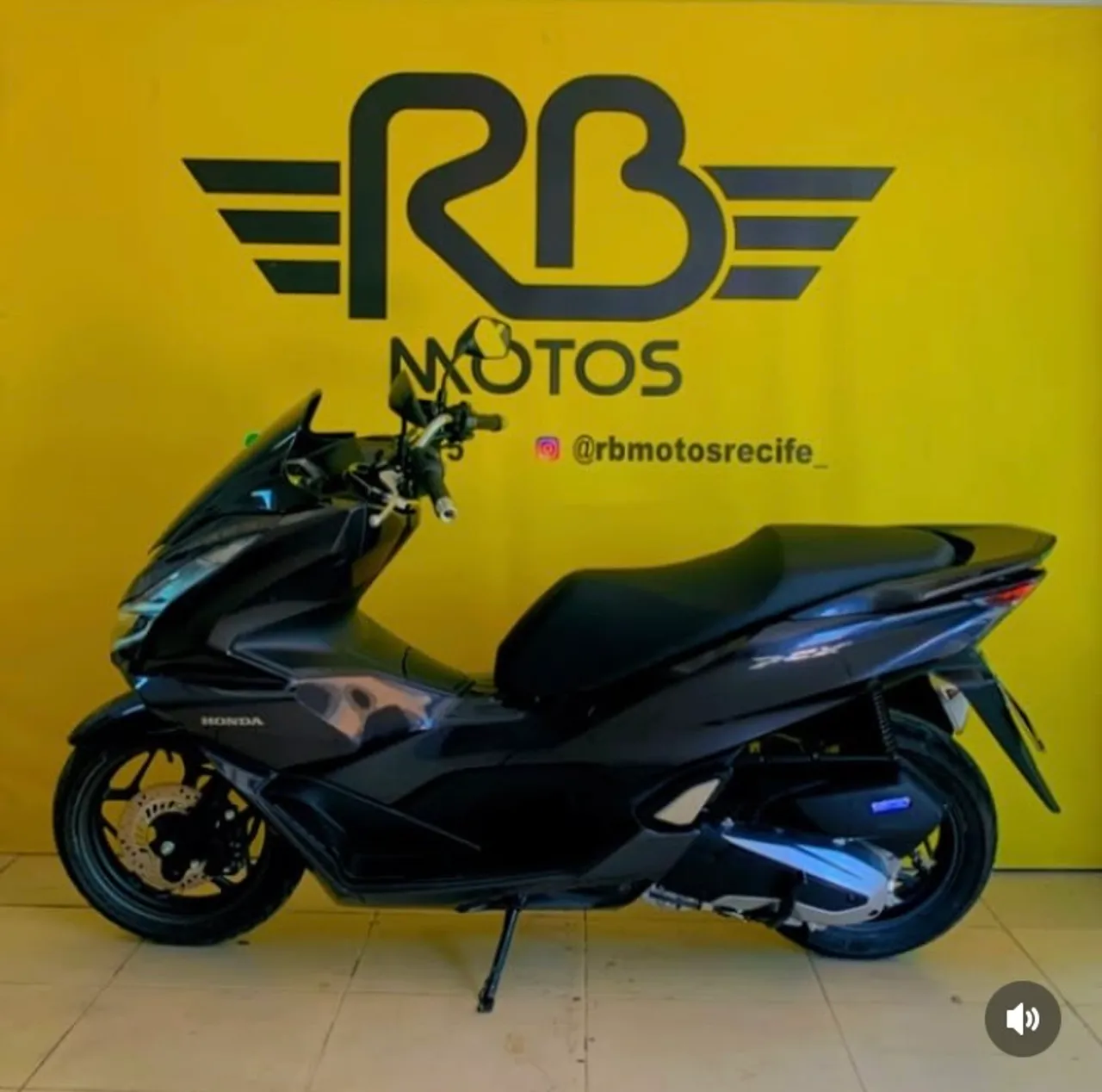 PCX 160 2023 GARANTIA - FINANCIA - PROCEDENCIA 6.600km