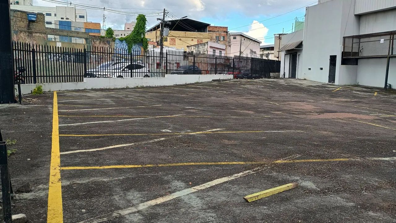 Ponto Comercial com Galpão para locação 800m2. em ótima localização