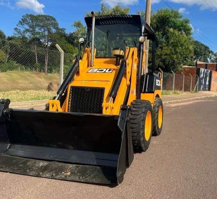 Mini Retroescavadeira jcb 1cx ano 2014 - Foto 2