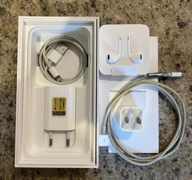 Caixa para Iphone SE 2° geração - Completa - Mais 5 itens - Foto 4