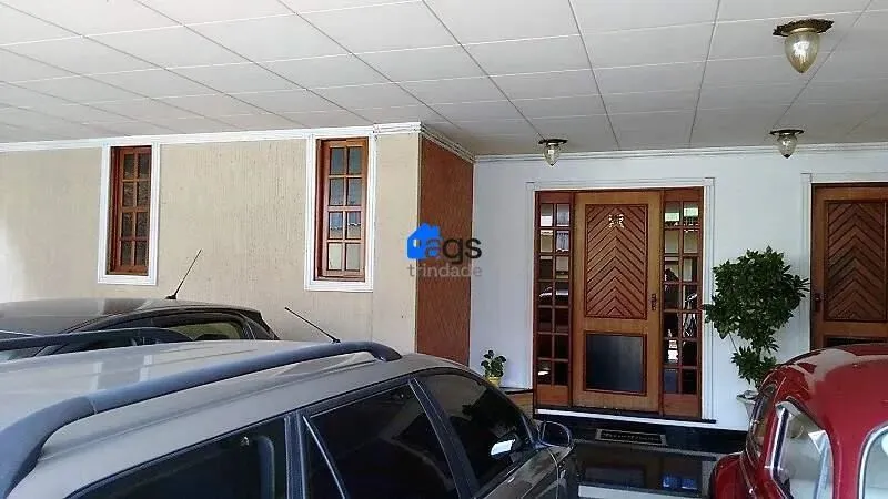 Casa em Palmares com 360 m² , 4 quarto(s) , 2 suíte(s) , 8 vaga(s).