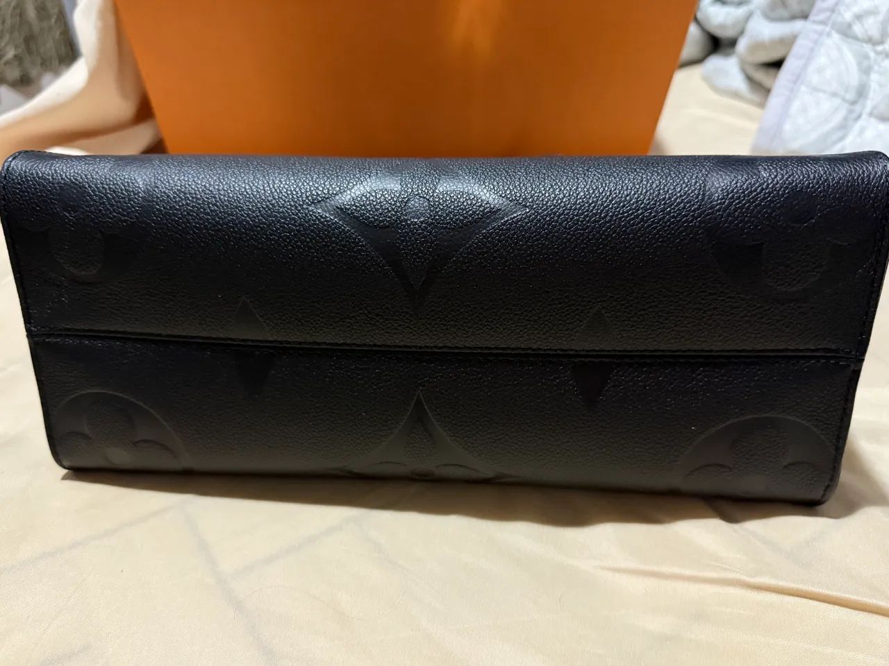 Bolsa Louis Vuitton On The Go G original sem uso  - Foto 5