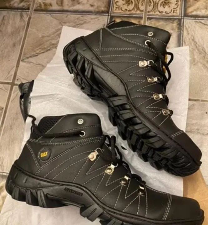 Bota Caterpillar Masculina Preta - Foto 2