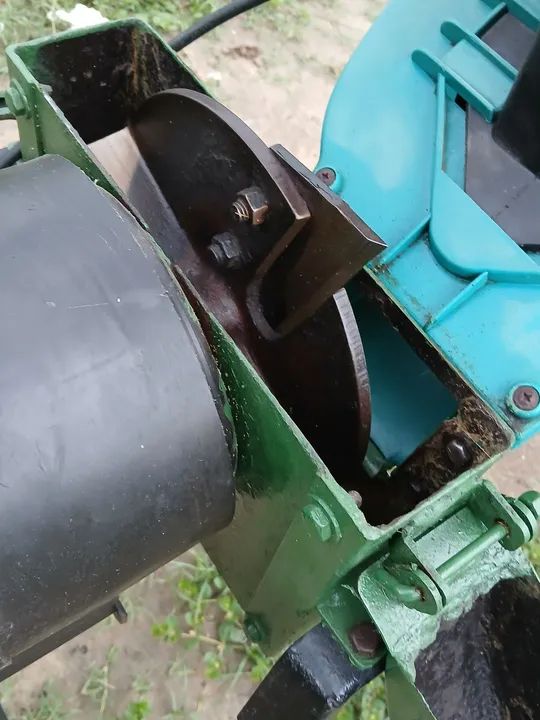 Vendo uma forrageira de um cavalo e meio  - Foto 3