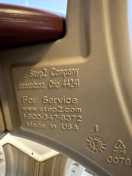 conjunto da mesa e cadeiras para crianças - Step 2 - Foto 5