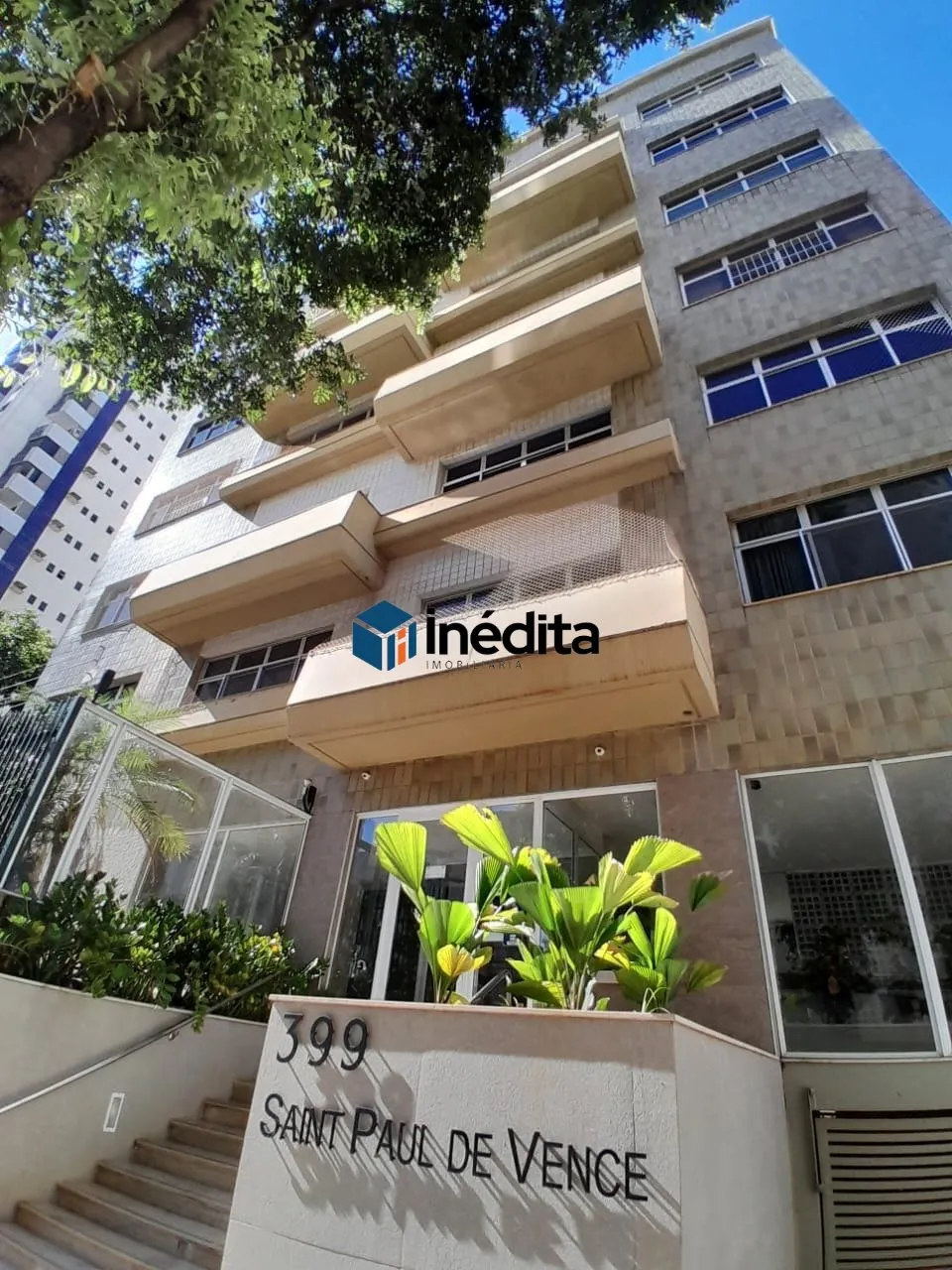 Amplo Apartamento , com 320 m², para Aluguel no Setor Oeste