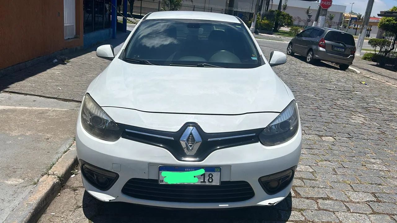 Carro Fluence Dynamique  - Foto 2