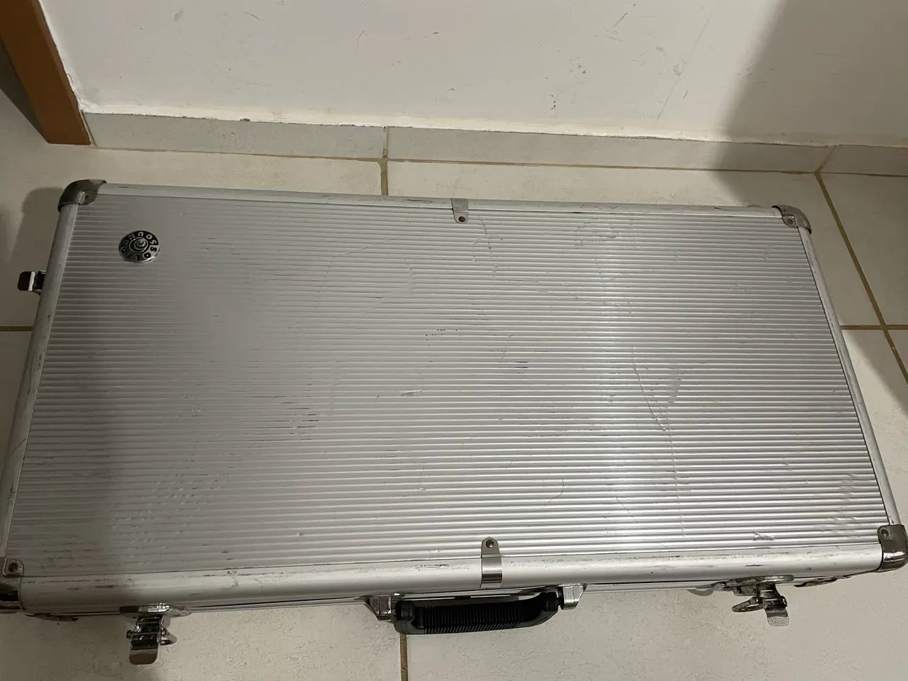 Pedaleira Boss GT100 com Flight Case da Solid Sound. - Foto 5