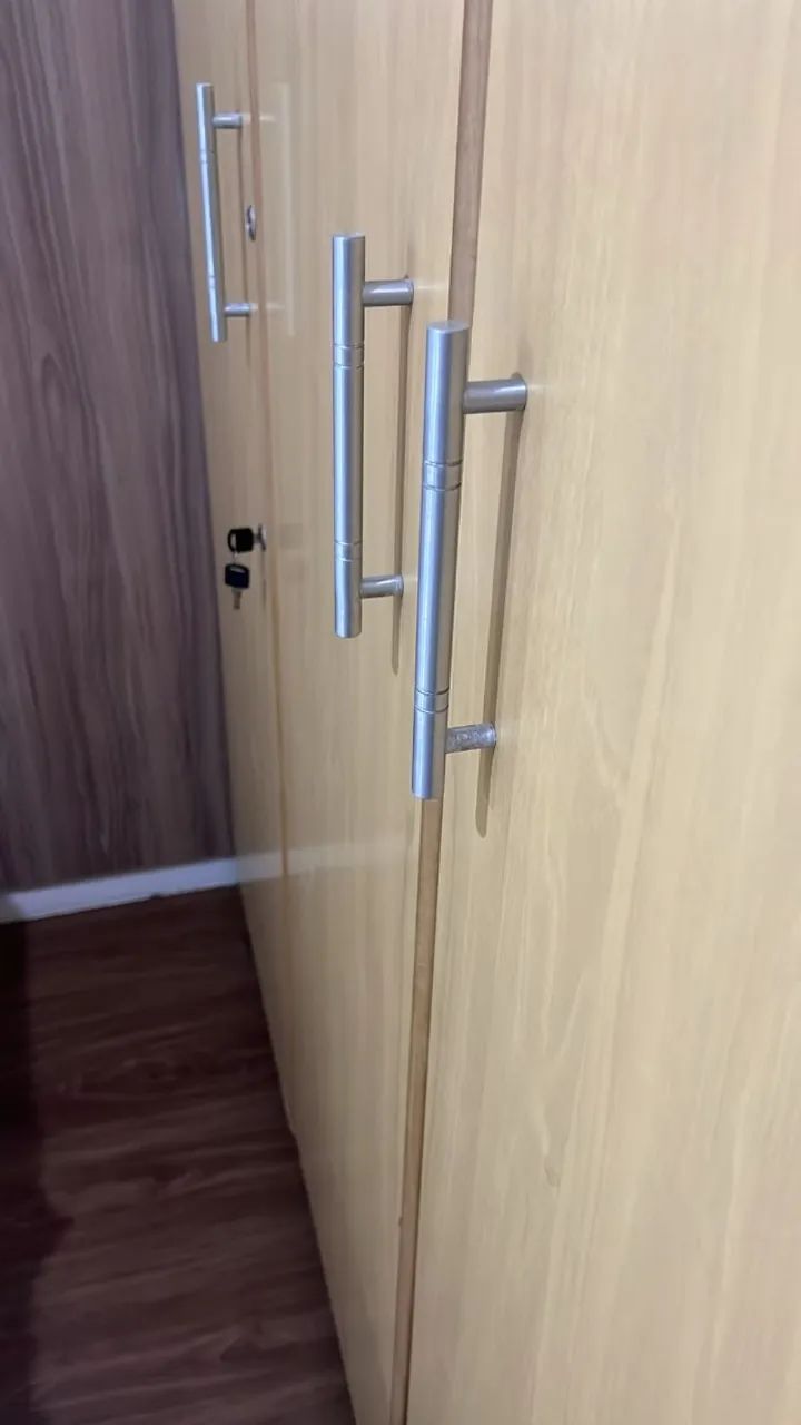 Alugo MOBILIADO quarto/sala na quadra mar P.Costa! - Foto 5
