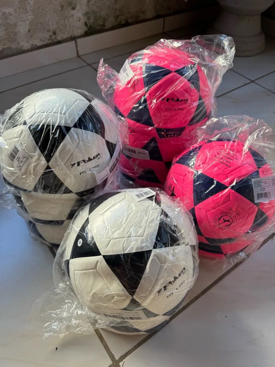Bolas de futevôlei altinha e futmesa poker 
