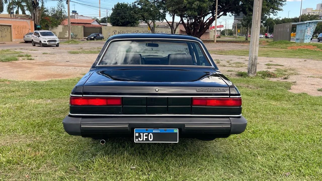 Opala Placa preta, impecável. - Foto 2