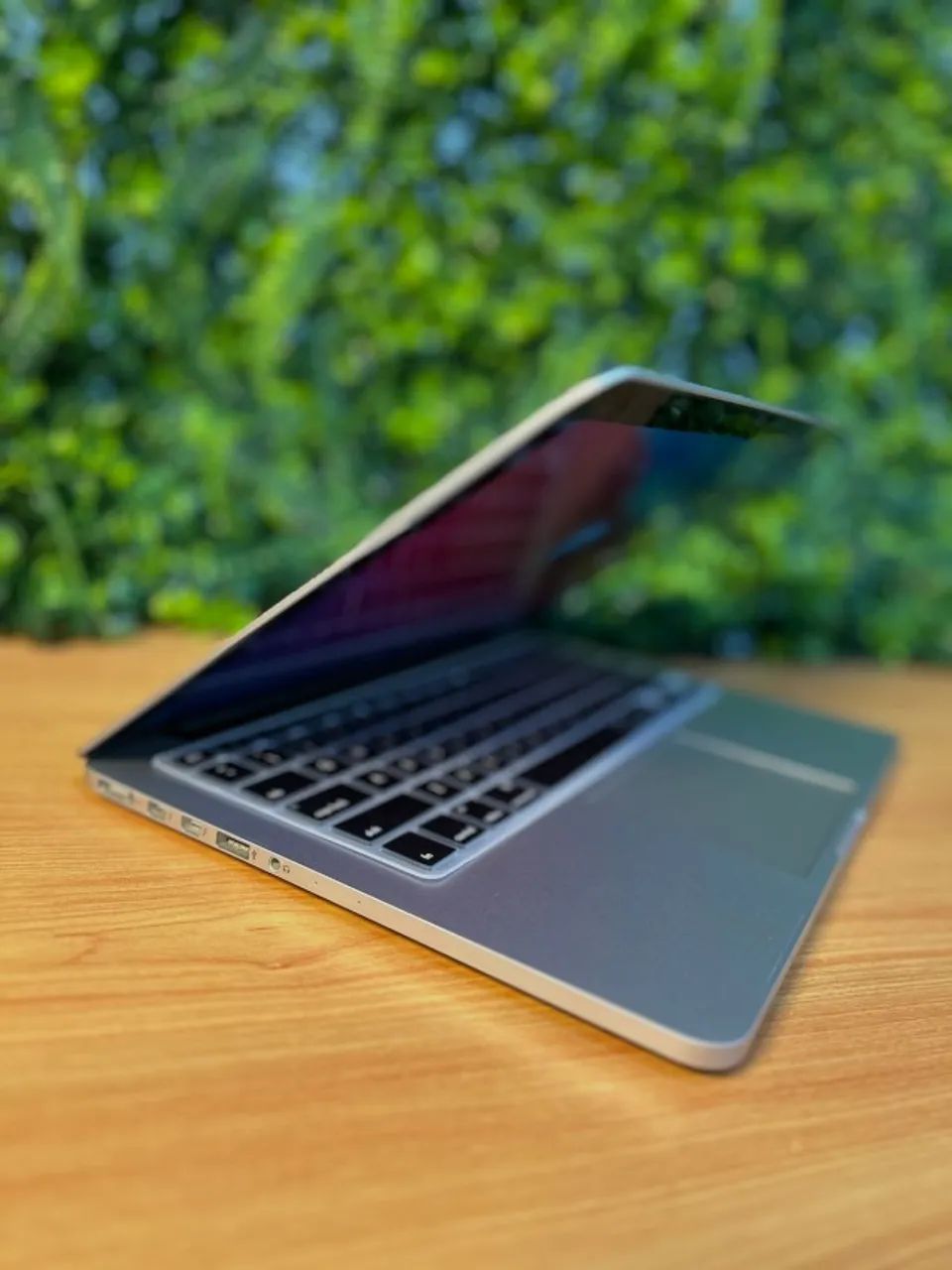 MacBook Pro 2013 A1502 Processador: i5- Dual Core 8GB RAM 512GB