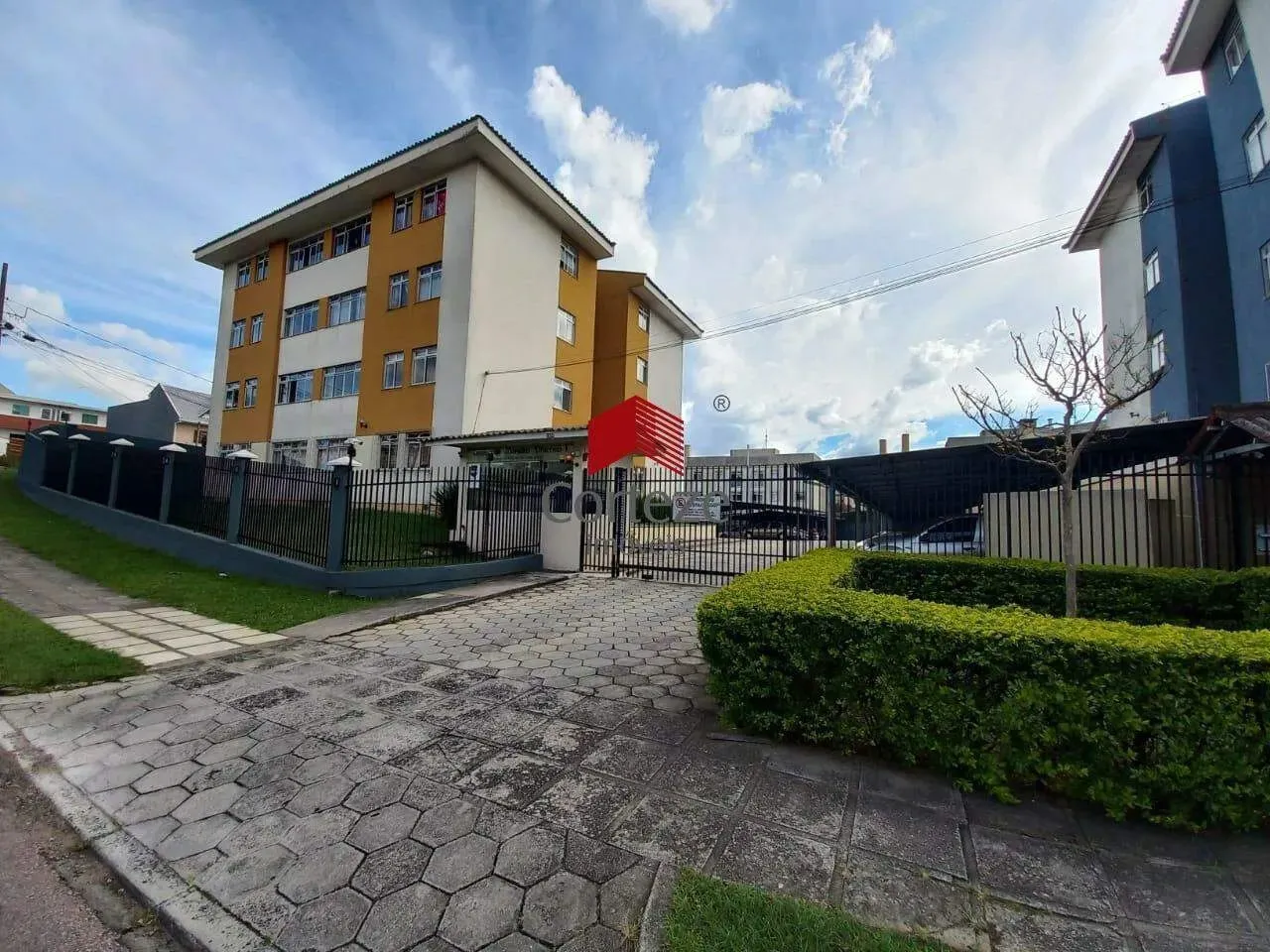 Apartamento com 56,6m² 3 quartos, para aluguel, no bairro Capão Raso em Curitiba