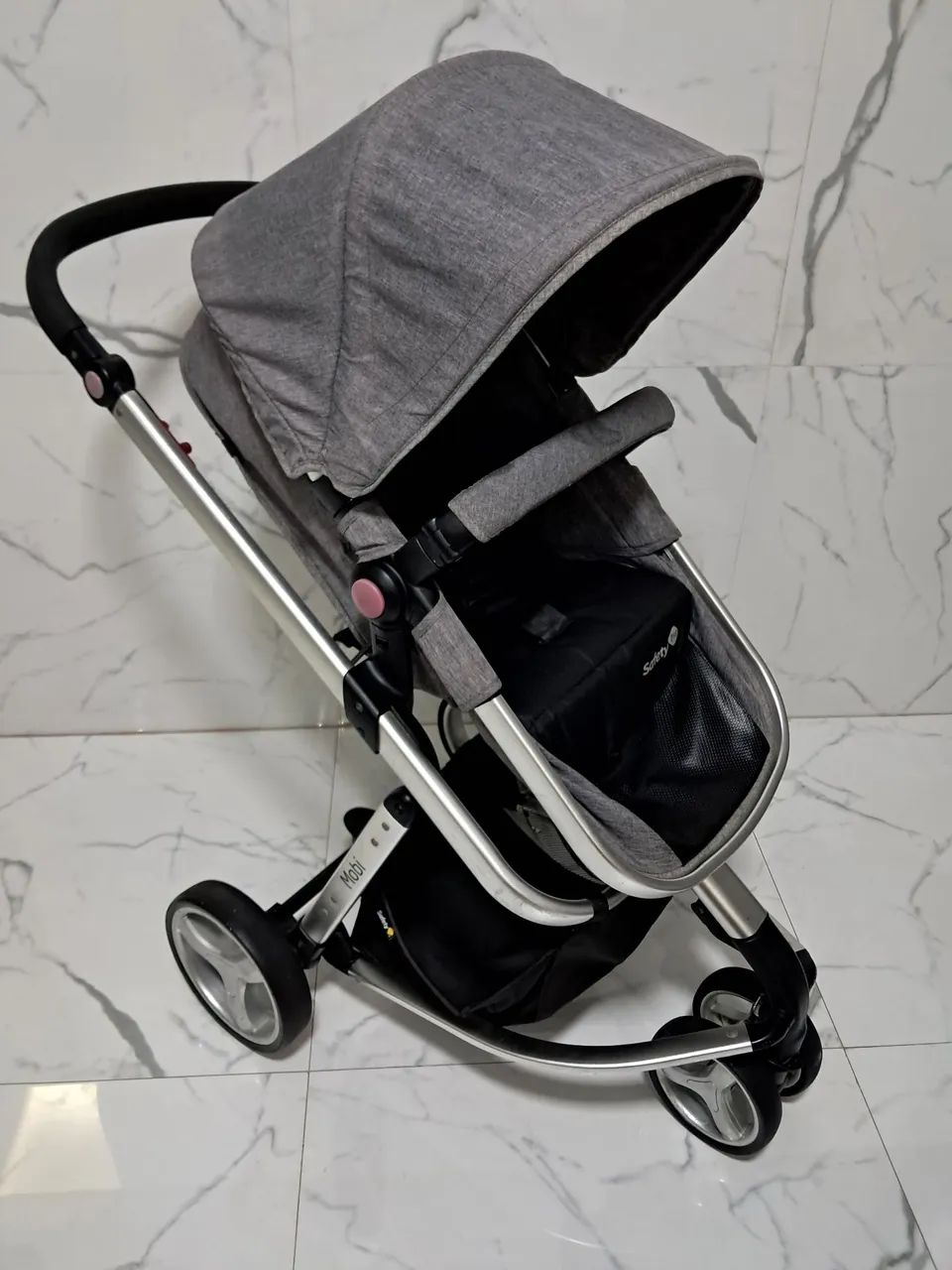 Carrinho Bebê Conforto e Base de Carro Safety Mobi Unissex Moisés Lindo  - Foto 3