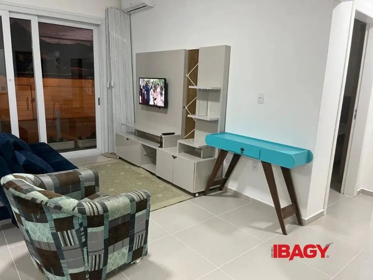 Excelente Apartamento 2 dormitório(s) em Itacorubi - Florianópolis - Foto 2
