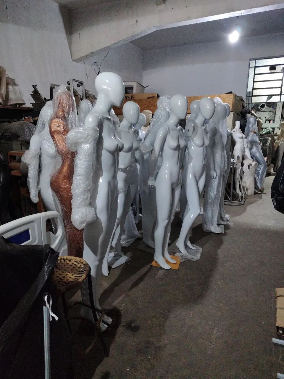 Manequins Femininos para Lojas e Vitrines - Foto 4