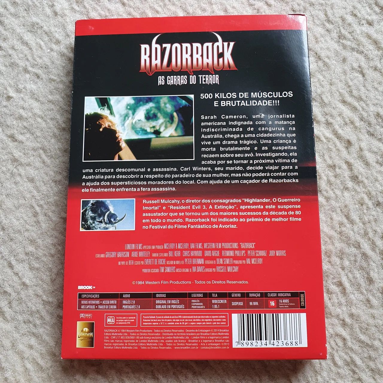 Dvd Filme Razorback As Garras do Terror com Luva - Foto 2