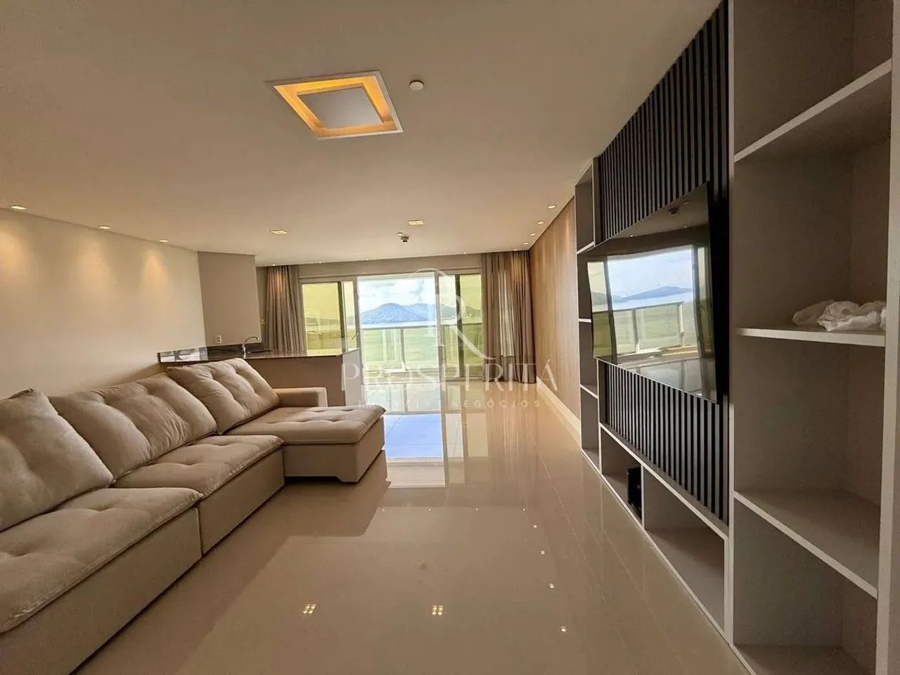 Locação Anual no Infinity Coast em Balneário Camboriú - Foto 2