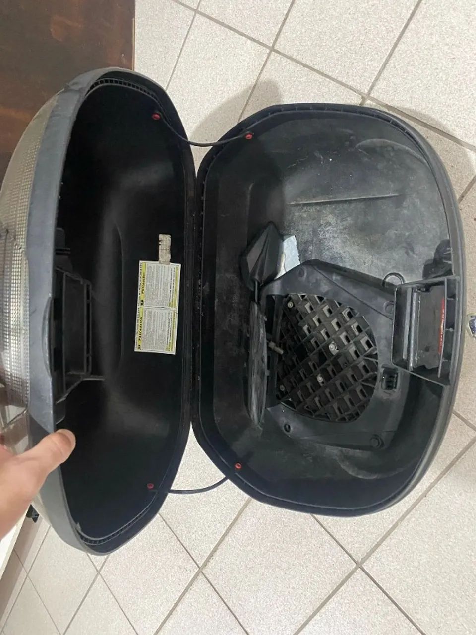 Baú de Moto GIVI Cabe 2 Capacetes 
