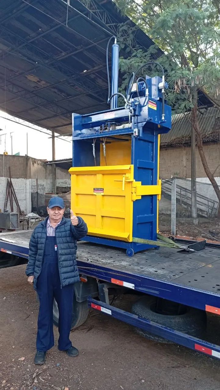 Prensa enfardadeira hidráulica fardos 250kg