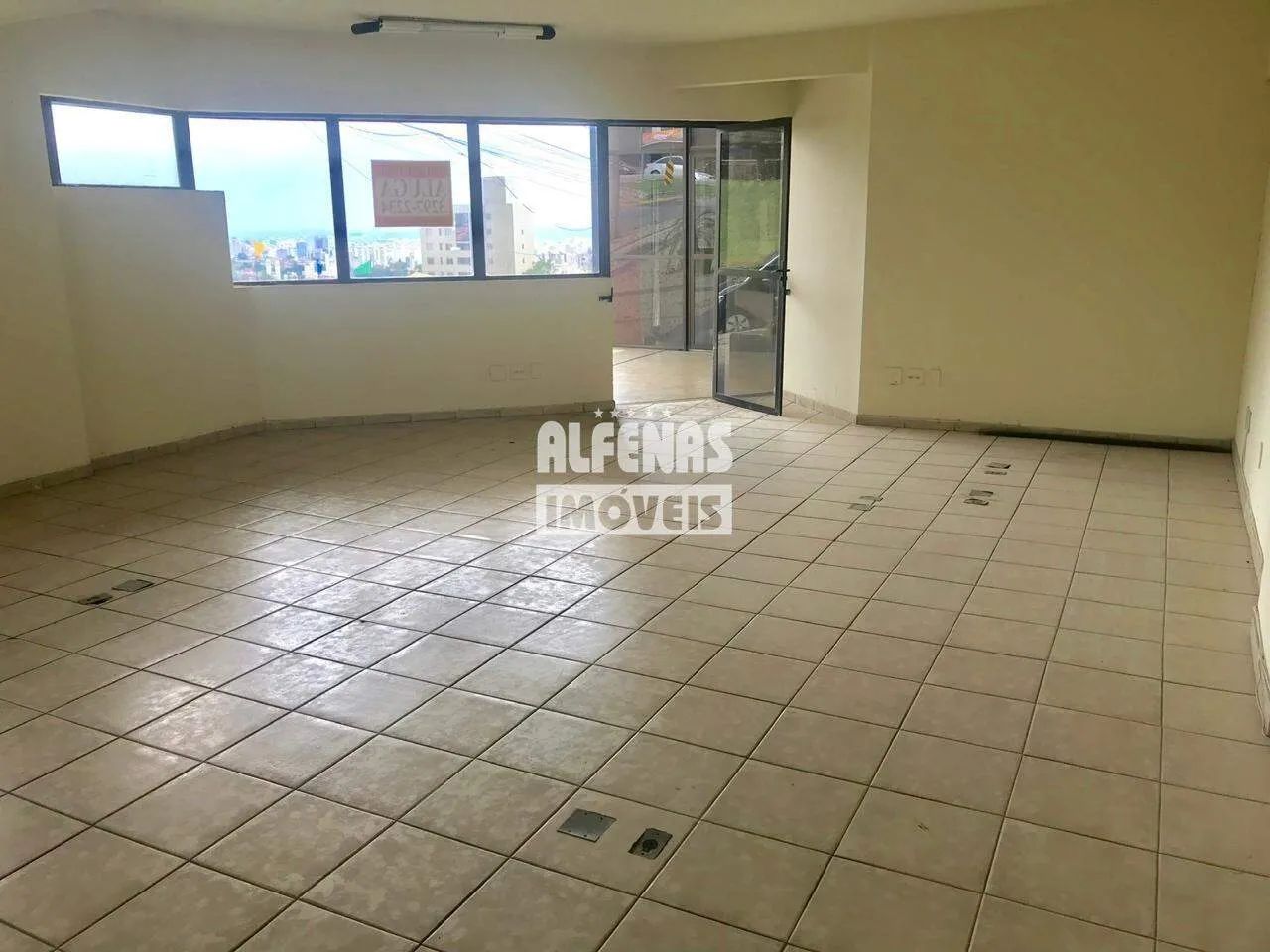 Loja para aluguel no Bairro Santa Lúcia - Foto 2