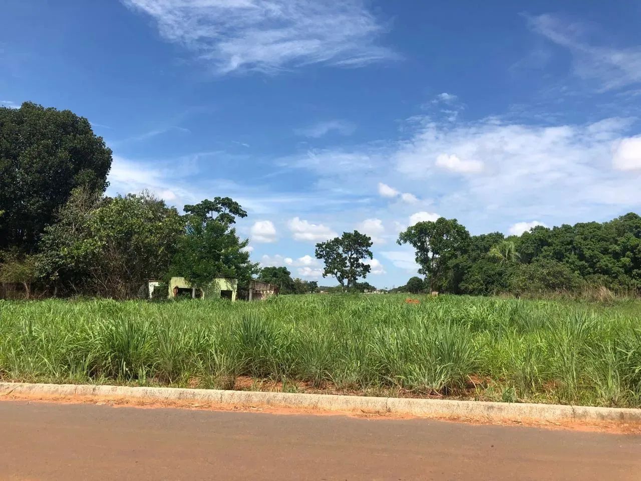 Terreno de Esquina com 1670 m2 - Foto 4