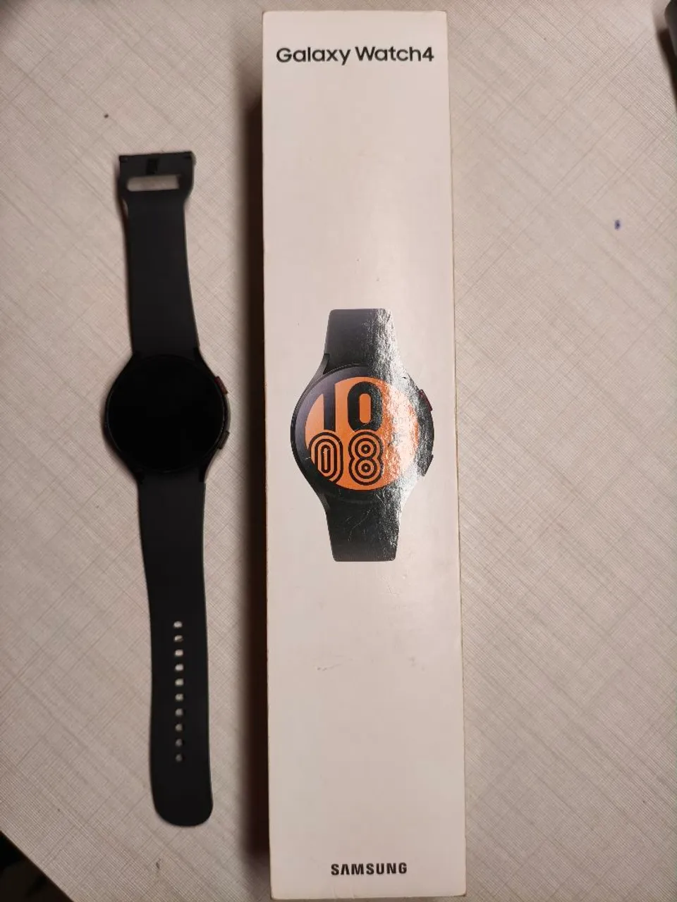 Relógio Samsung Galaxy Watch4 - Na caixa