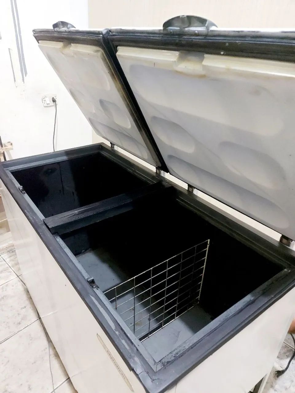 Freezer funcionando perfeitamente 1200 - Foto 3