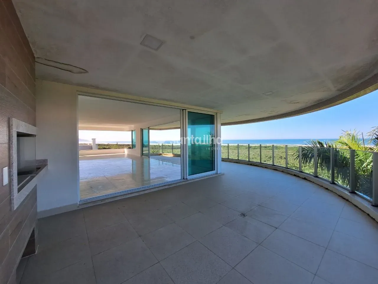 Cobertura com 5 dormitórios para alugar, 744m² - Campeche - Florianópolis/SC