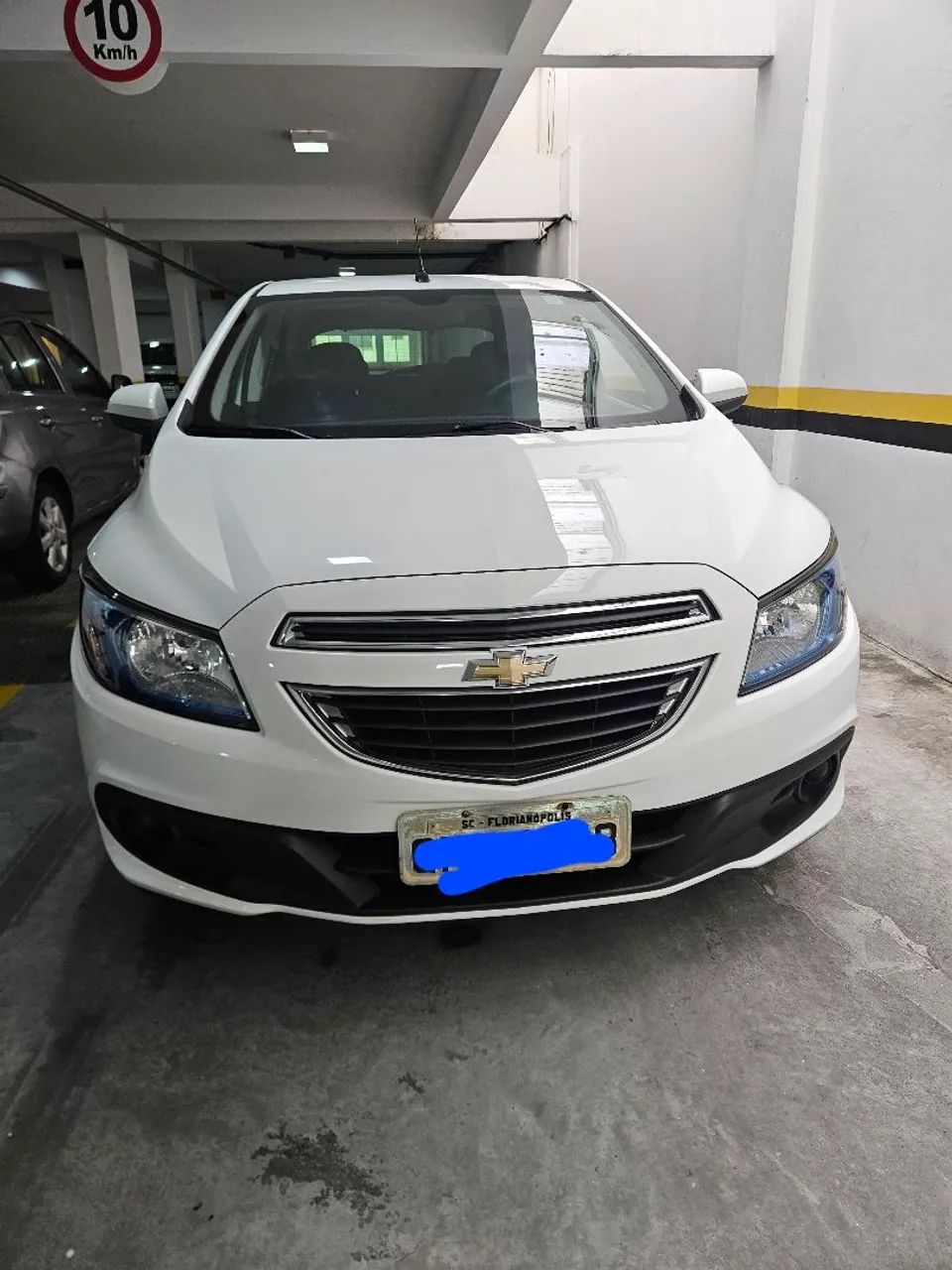 Chevrolet Onix Hatch LT 1.4 8V Flex Power Mec. 4P 2015