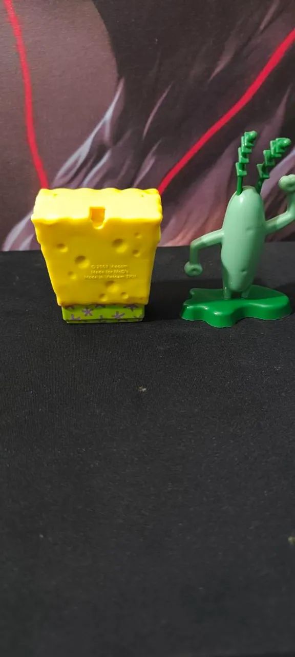 Miniatura do Bob Esponja com brinde do Plankton - 10 cm - Foto 3