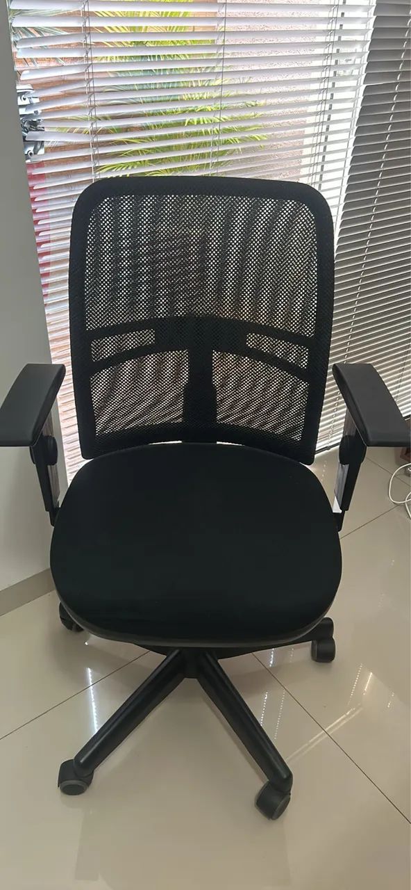 Cadeira ergonômica cavalete
