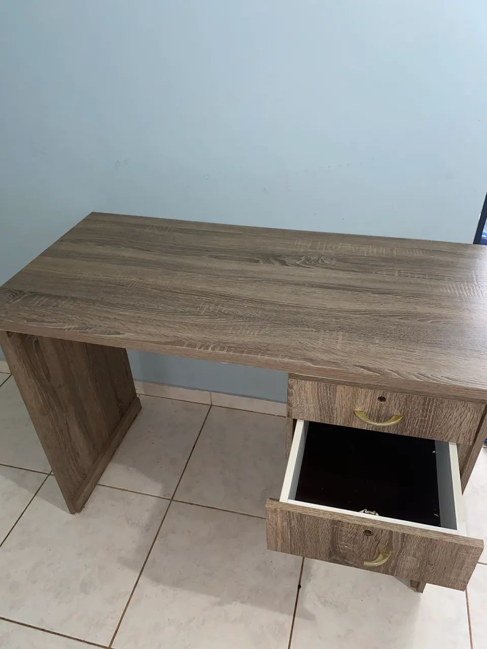 Office/Study Desk422991868755322882