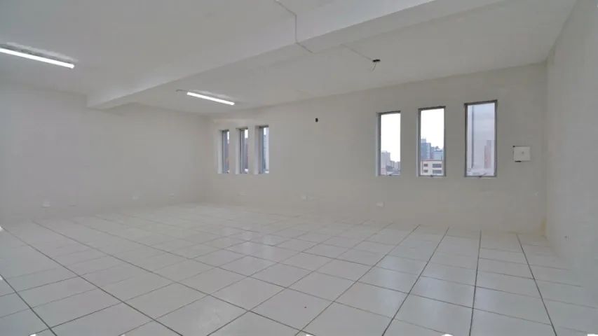 Prédio Comercial de Esquina com 1.000 m² na Av. Sete de Setembro - Foto 4