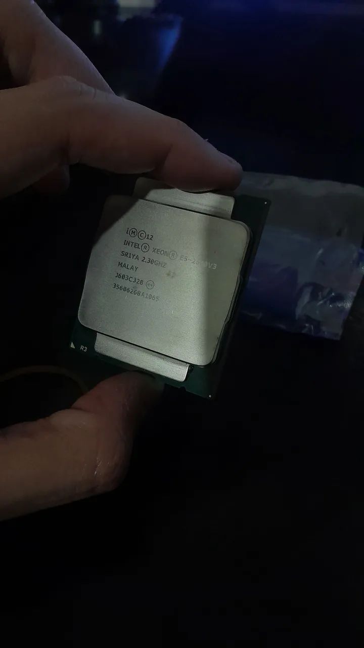 Xeon 2650 V3466472838512650240
