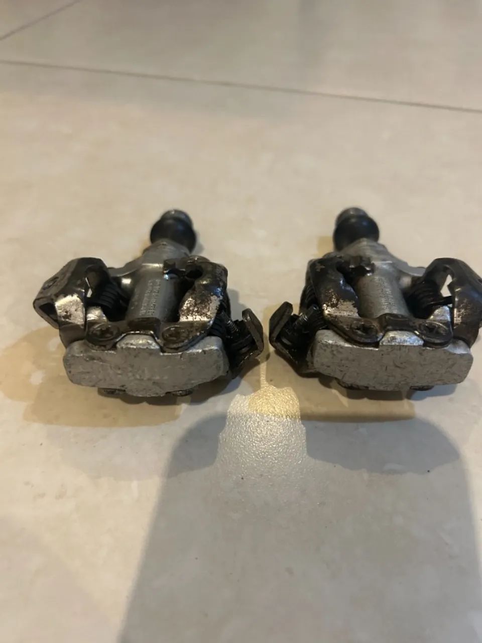 Pedais de bicicleta Shimano  PD-M540l - Foto 3