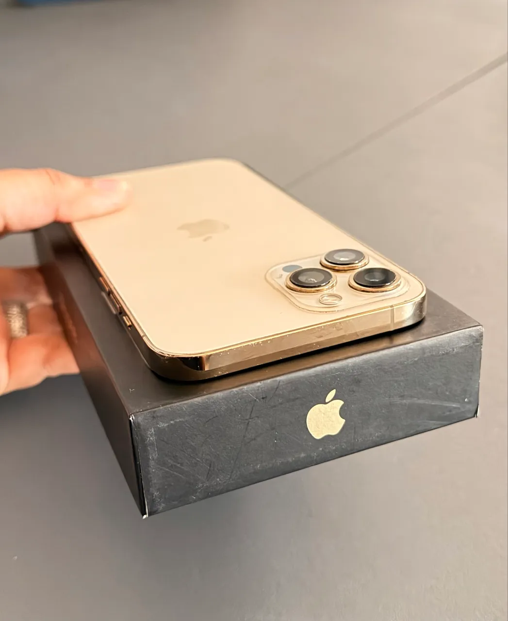 iPhone 12 pro 128gb - Celulares e Smartphones - Nova Parnamirim