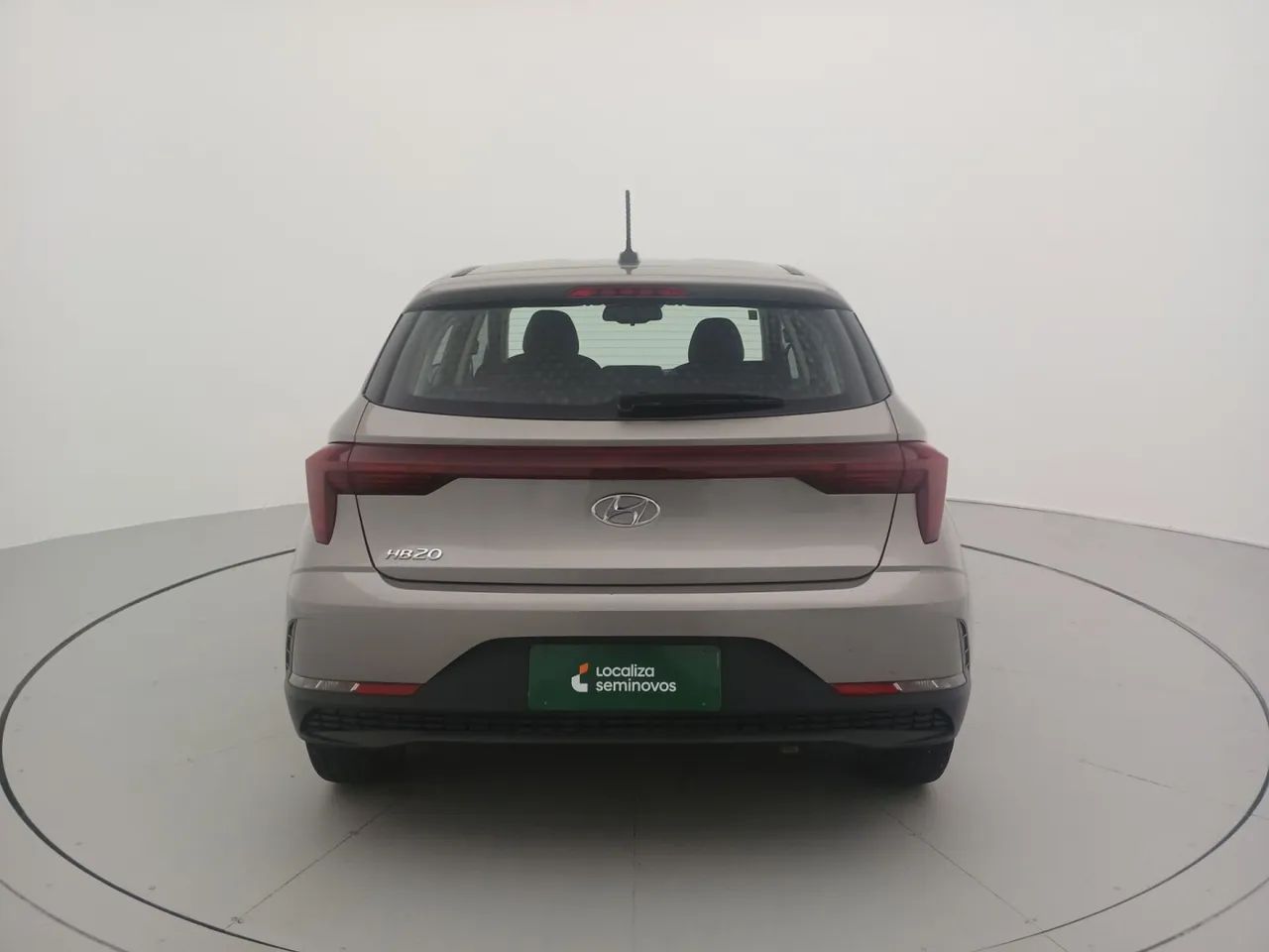 Hyundai HB20 Comfort 1.0 Flex 12V Mec., foto 4 de 18