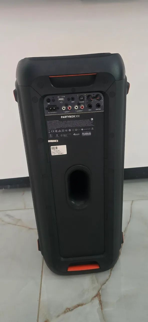Caixa de som JBL PARTYBOX300 Impecável  - Foto 4