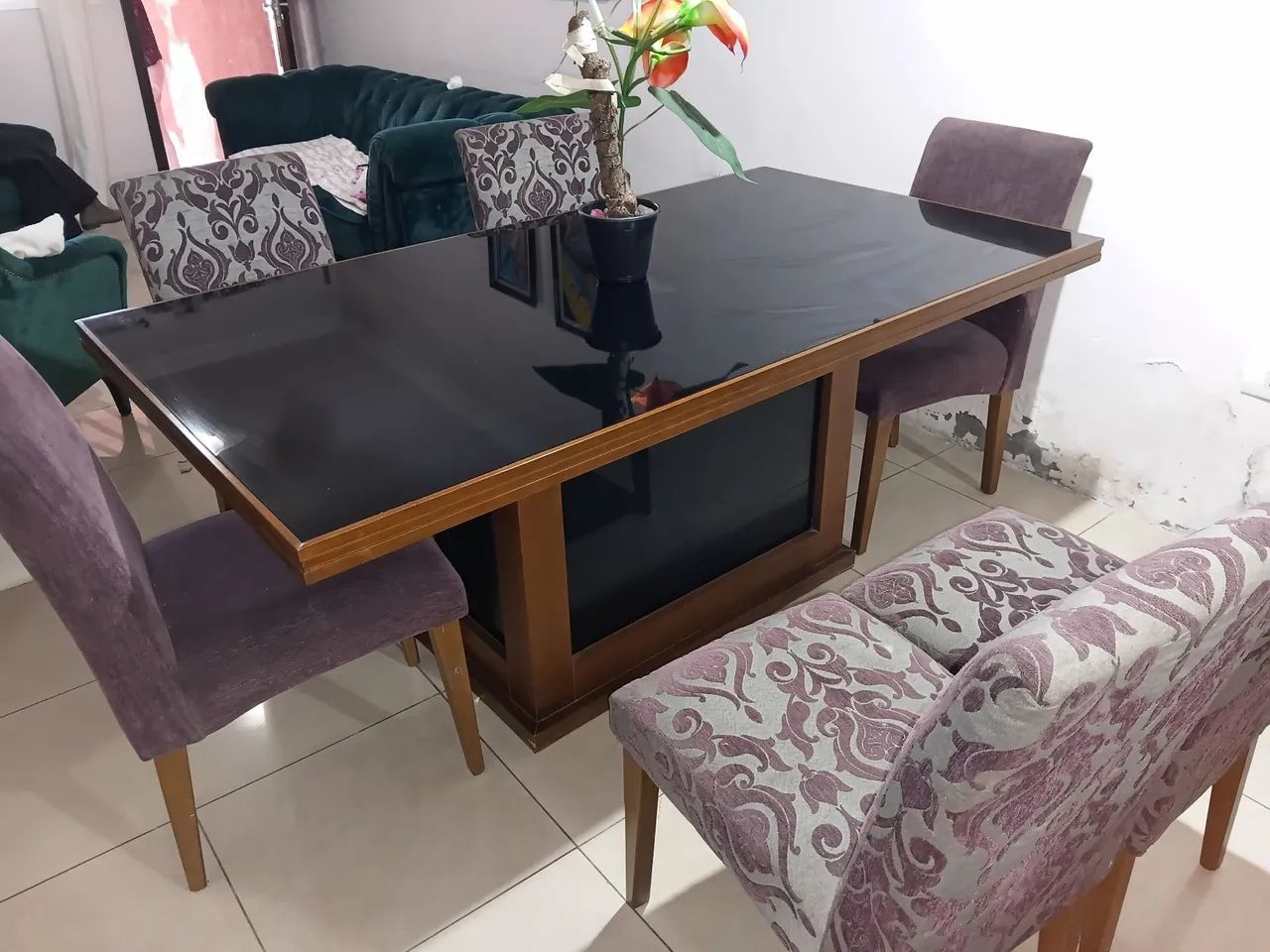 Mesa imbuia e vidro 6 lugares - Foto 2