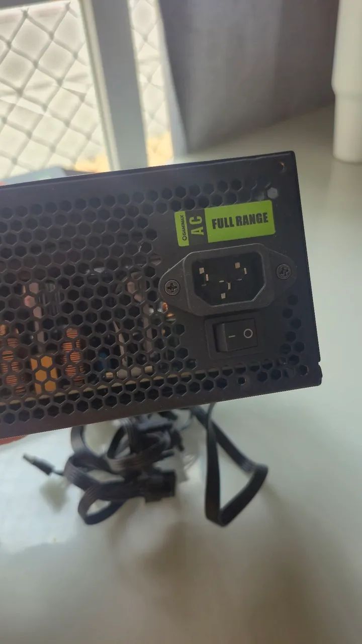 Fonte 600w gamemax nova - Foto 3