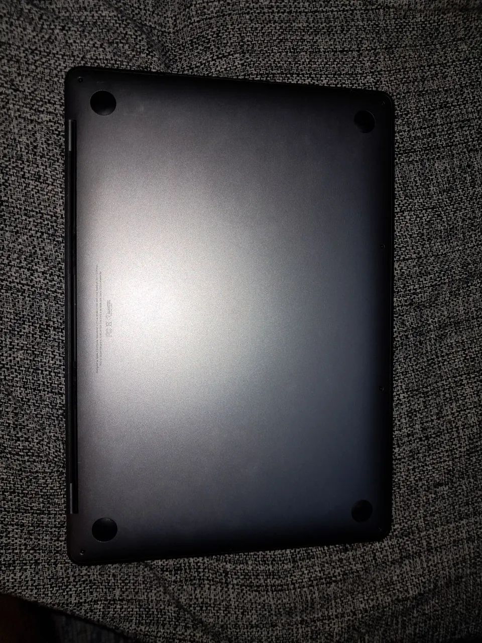 MacBook Pro 13" 2017 Touch Bar i5 8GB SSD 512GB (bateria p/ troca) - Foto 4