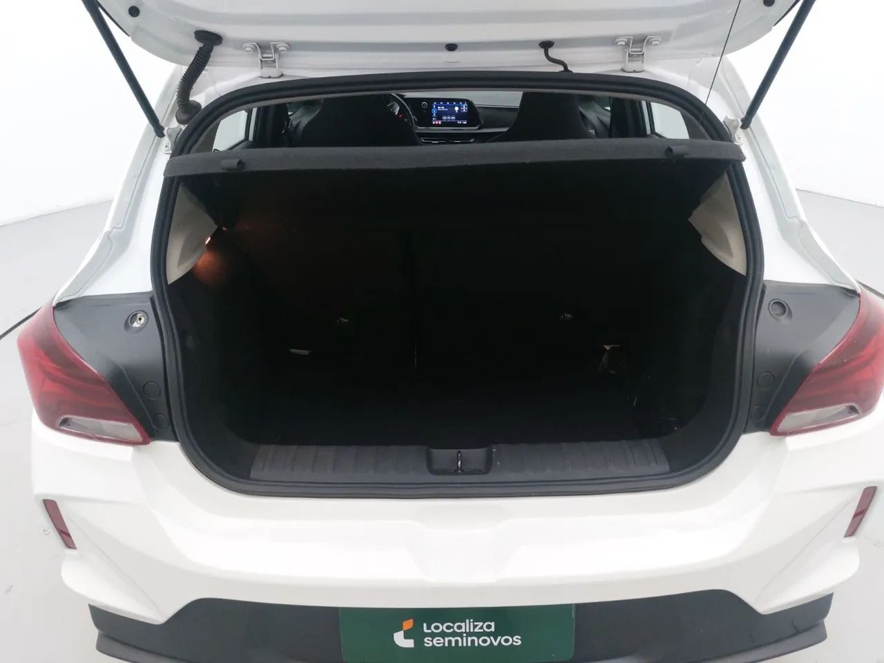 Chevrolet Onix Hatch 1.0 12V Flex Mec. 4P, foto 9 de 18