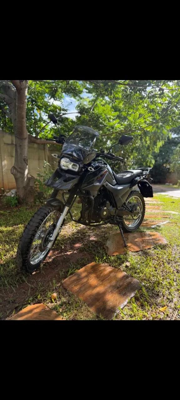 Vendo moto conservada 