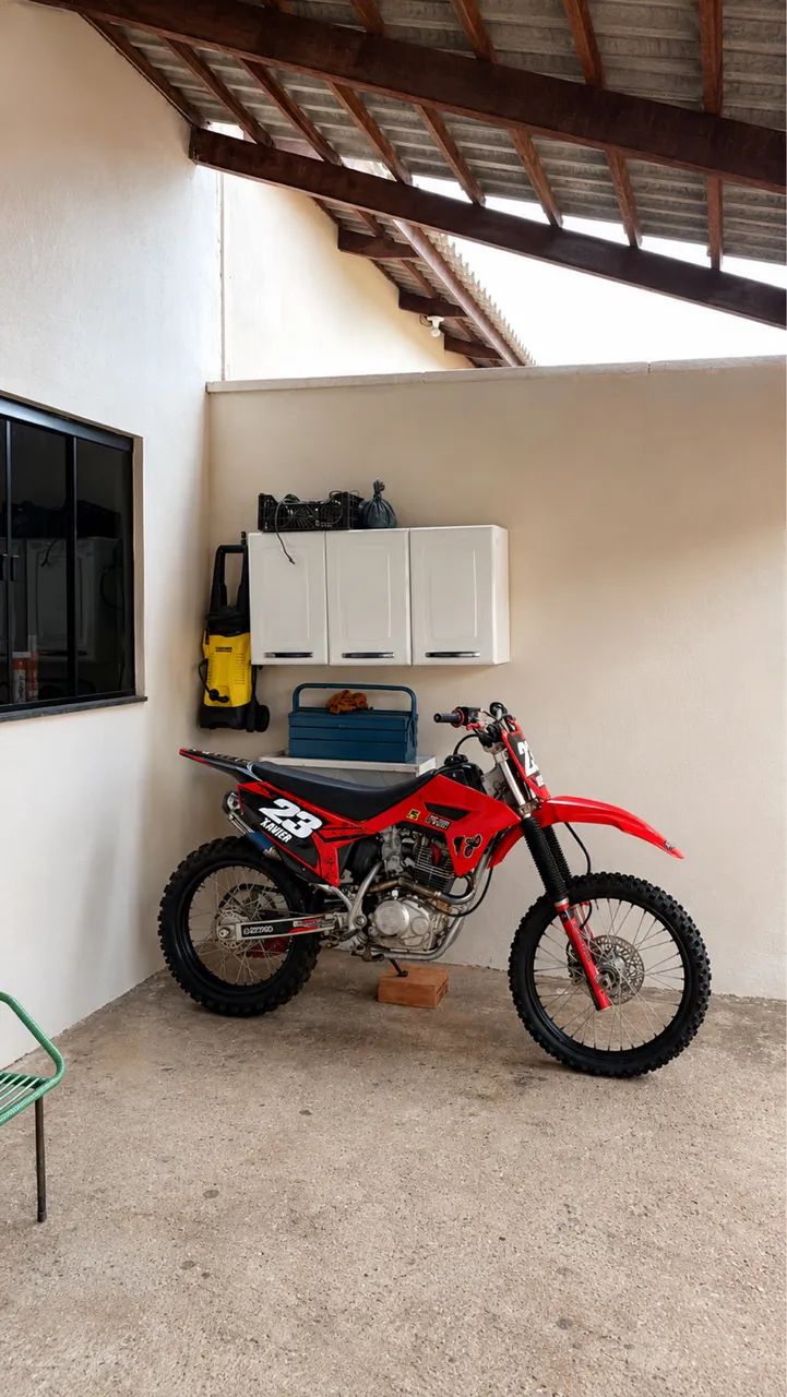 CRF 230f 2011